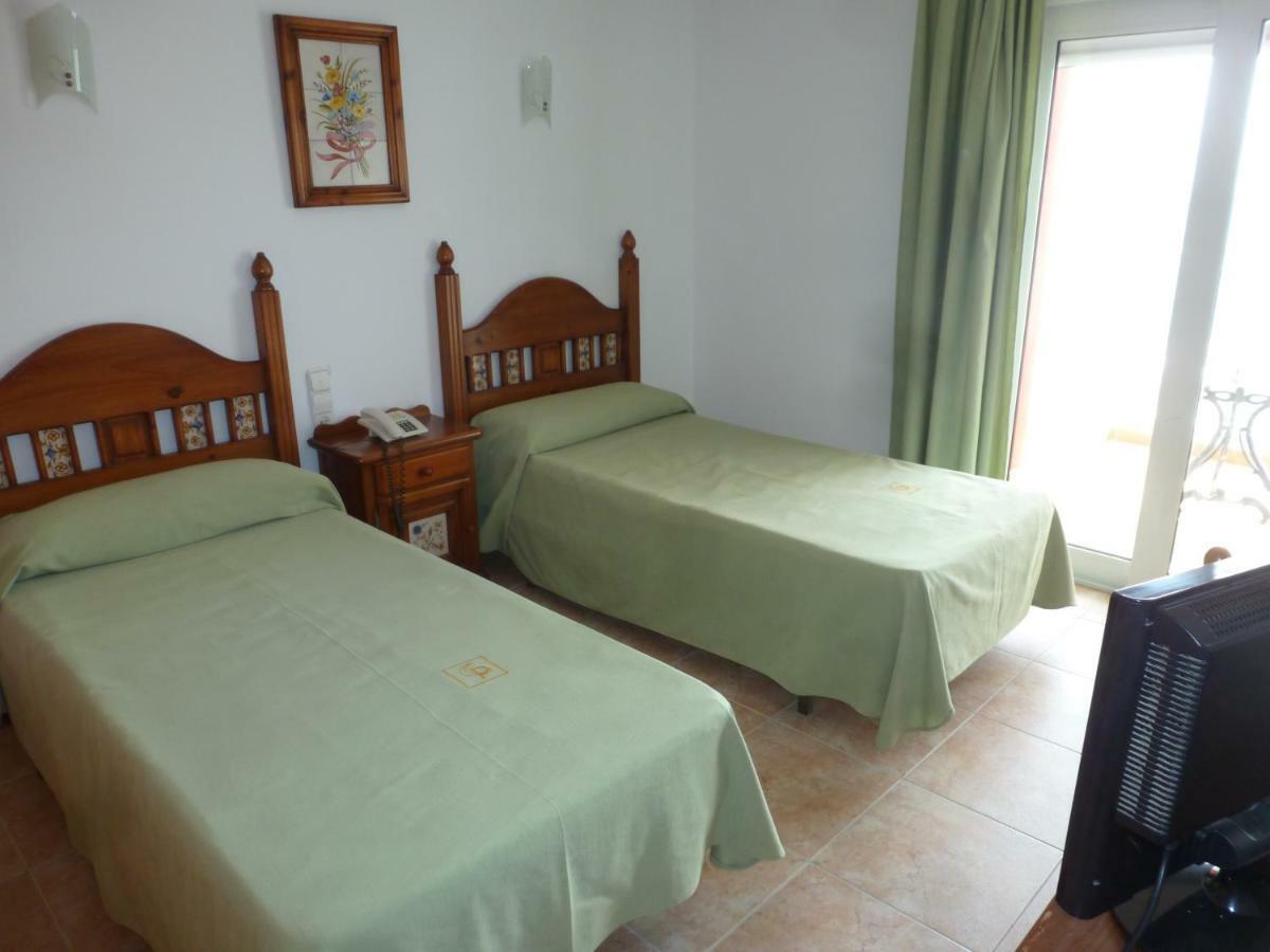 Hostal Cortes Garrucha Exterior foto